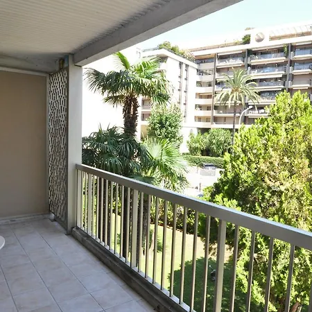 62 Boulevard De La Croisette